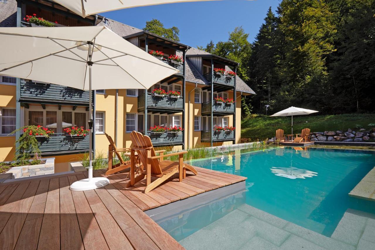 Hotel Ferien Residenz Bergfried Hinterzarten Zewnętrze zdjęcie
